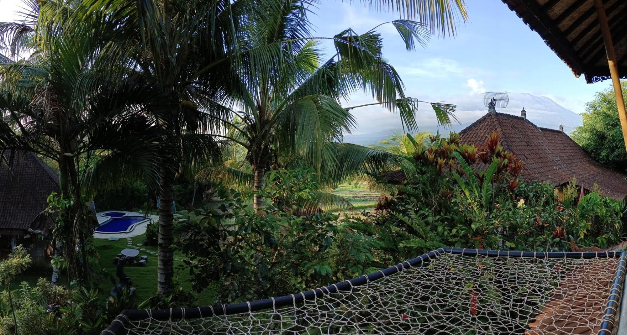 Great Mountain Views Villa Resort Selat Экстерьер фото