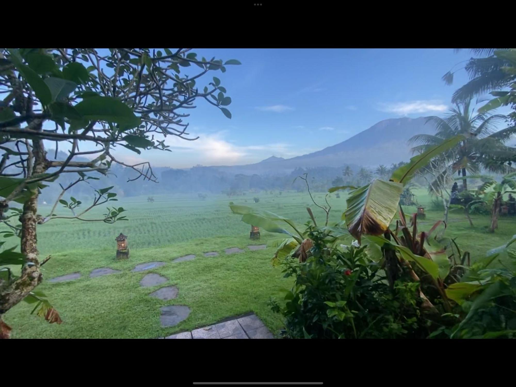 Great Mountain Views Villa Resort Selat Экстерьер фото