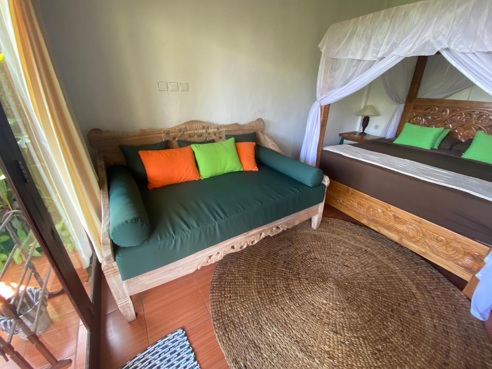 Great Mountain Views Villa Resort Selat Номер фото
