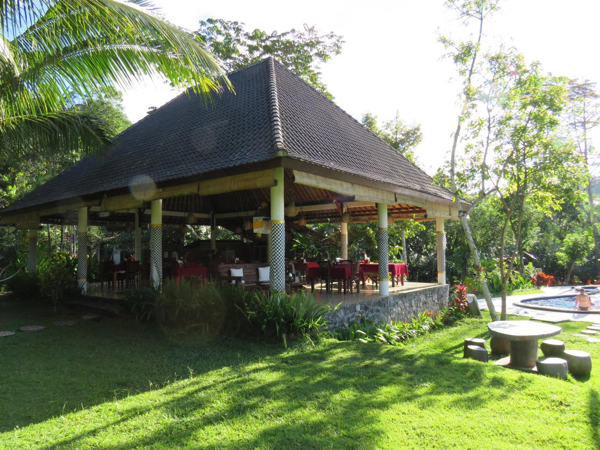 Great Mountain Views Villa Resort Selat Экстерьер фото