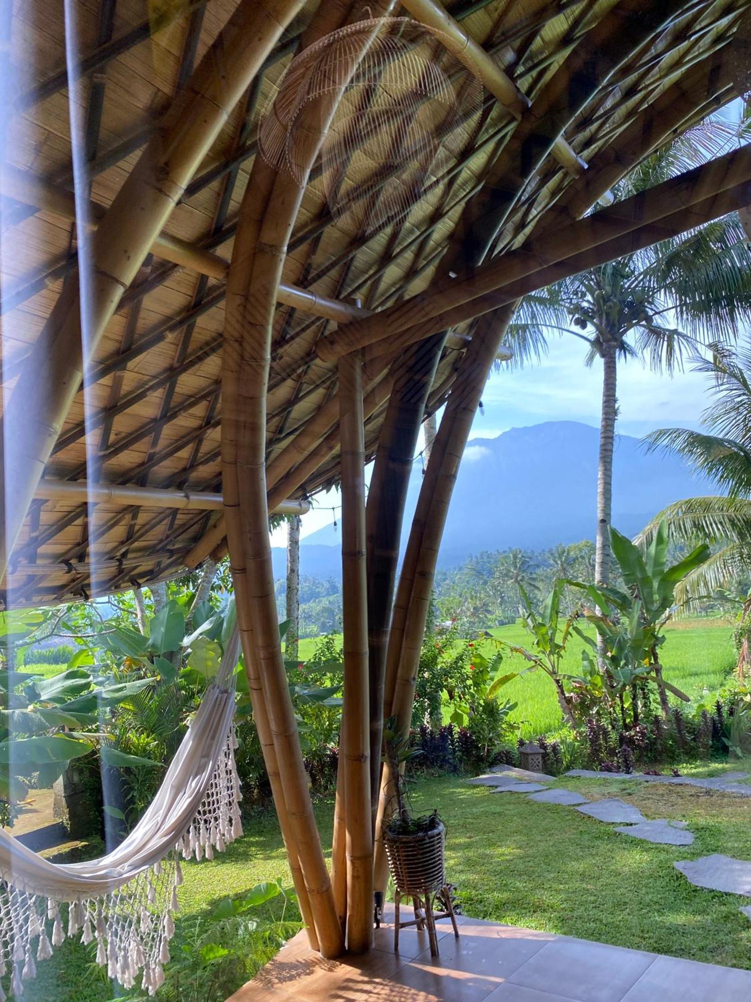 Great Mountain Views Villa Resort Selat Экстерьер фото