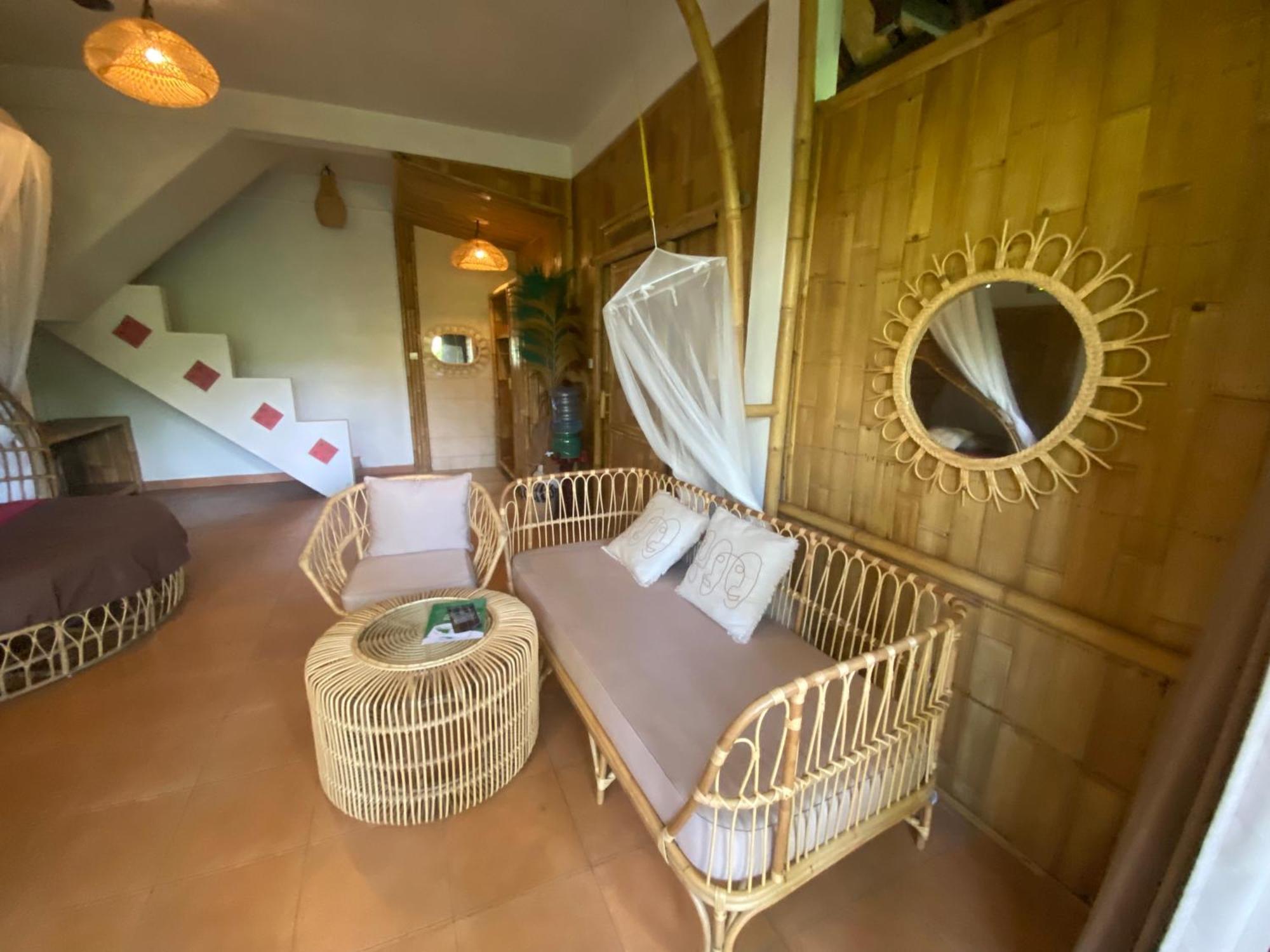 Great Mountain Views Villa Resort Selat Экстерьер фото